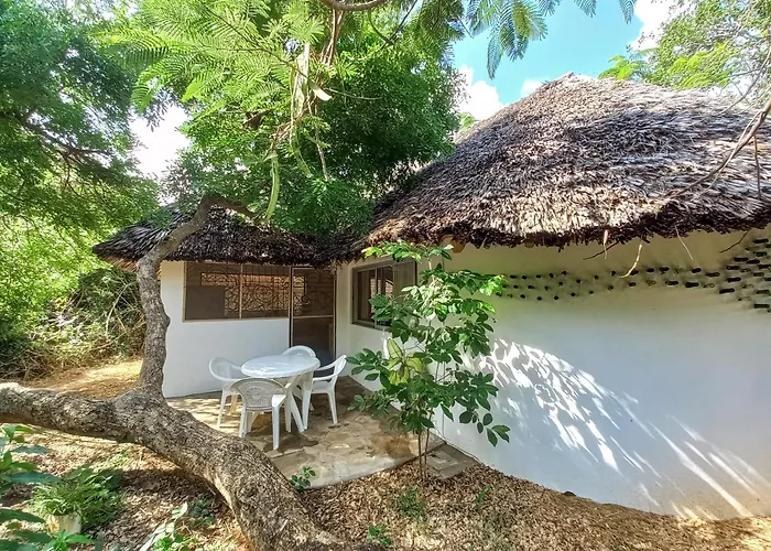 Watamu Beach Cottages
